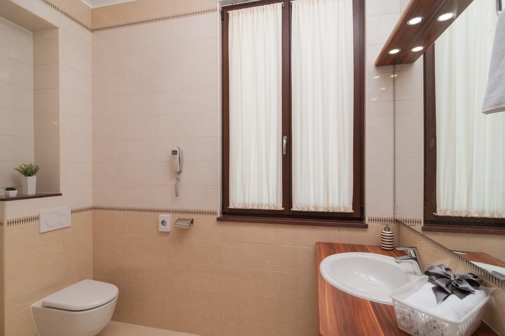 Luxury Rooms Near The Beach1 Split Dış mekan fotoğraf