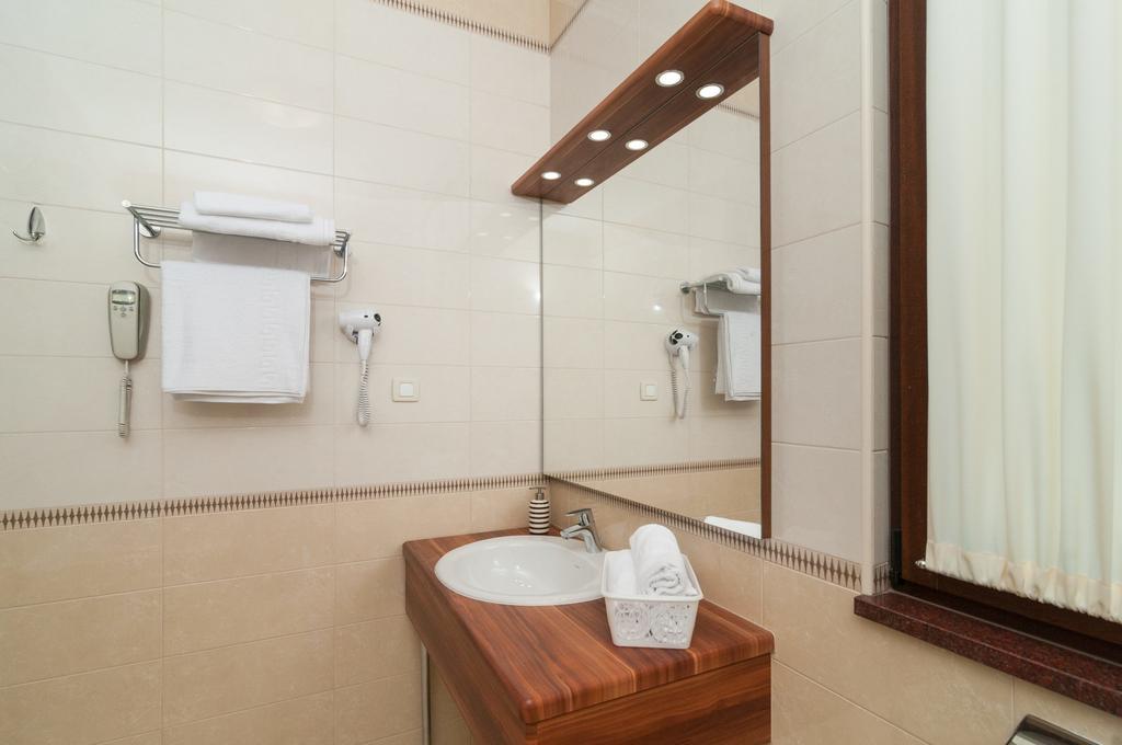 Luxury Rooms Near The Beach1 Split Dış mekan fotoğraf